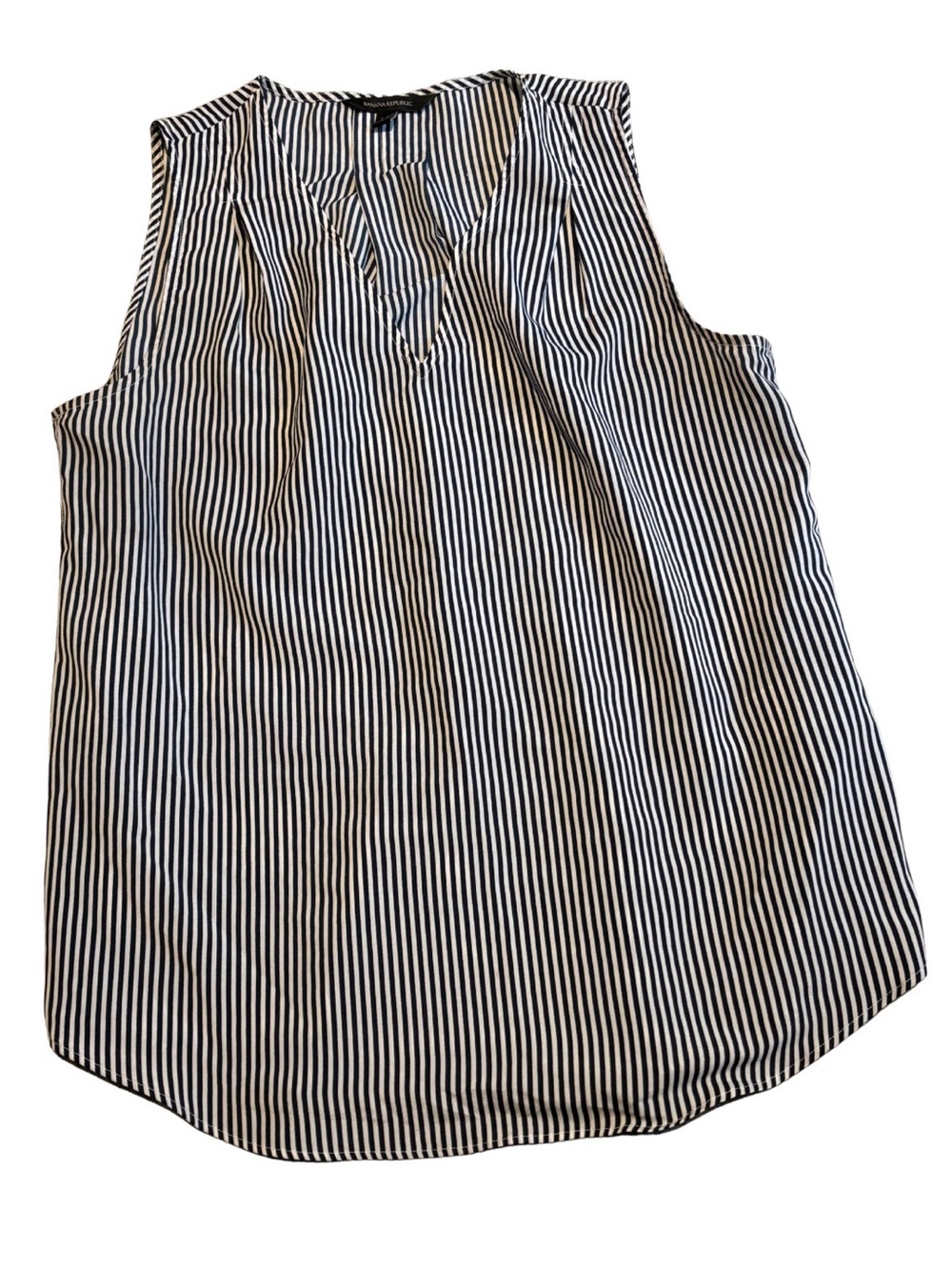 Banana Republic Striped Sleeveless Pleated V-Neck Blouse Top